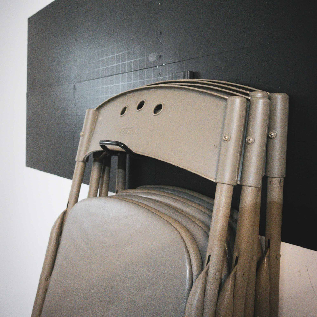 Gator Magnetics Mega 6" Closed Hook - 20kg Capacity