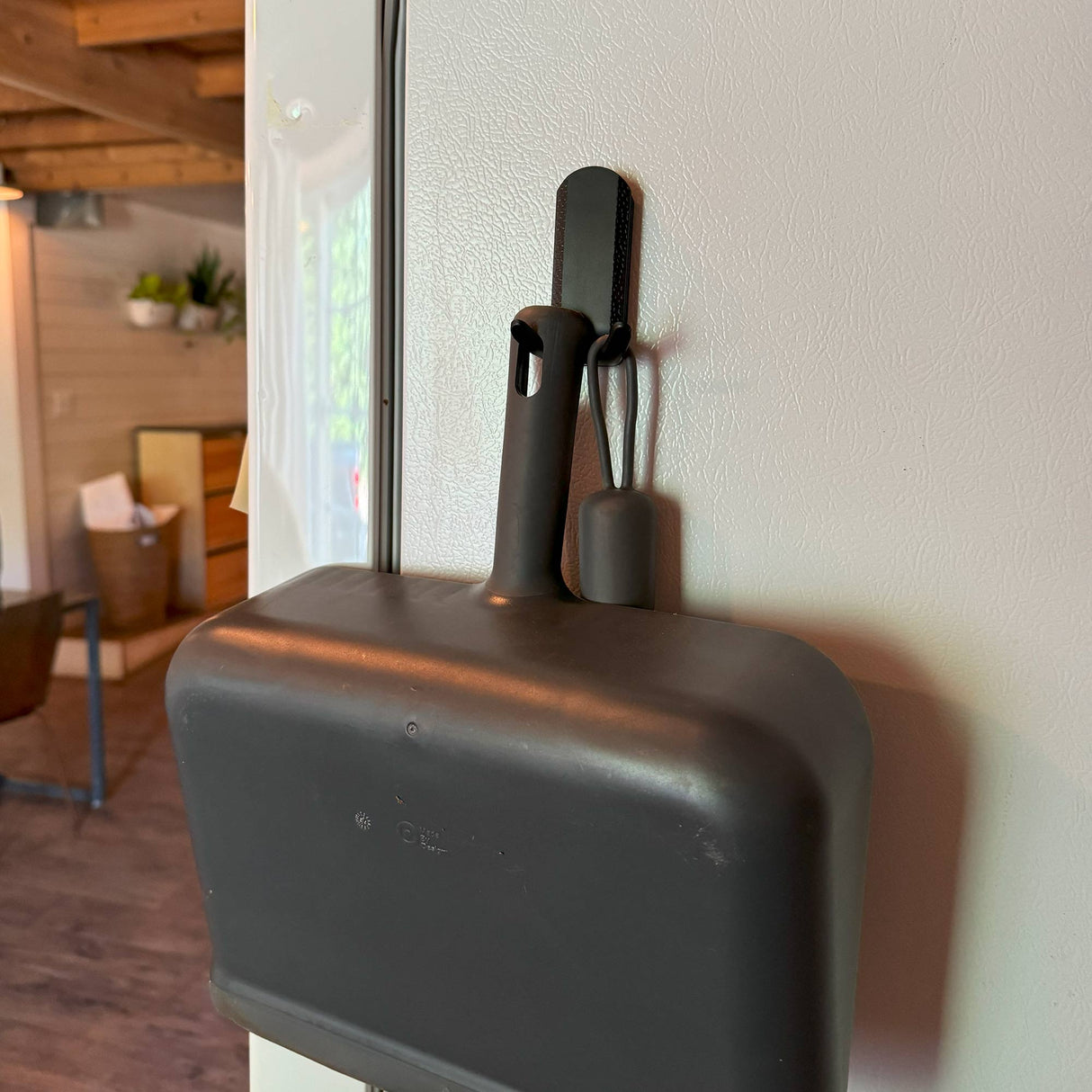 Gator Magnetics - Mini Hook Dual Prong - 8kg Capacity